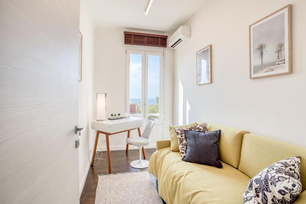 #24 Marie-claire Sea View/balcony/ac/5min Port