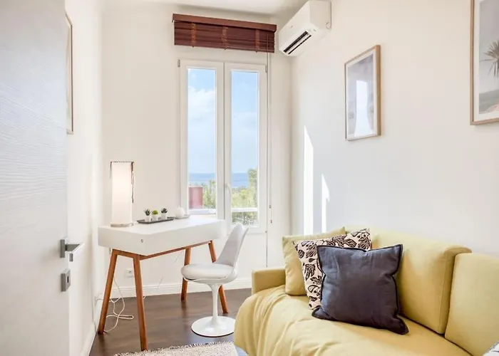 #24 Marie-Claire Suite Sea View/Balcony/Ac/5Min Port